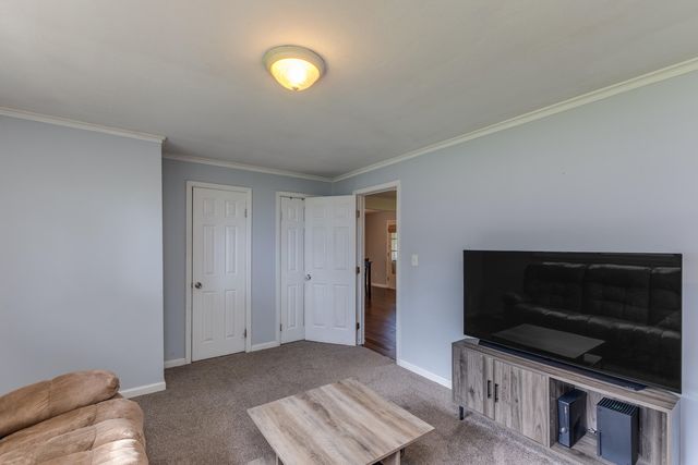 307 N Walnut Street 307 N Walnut Street, Englewood, OH 45322