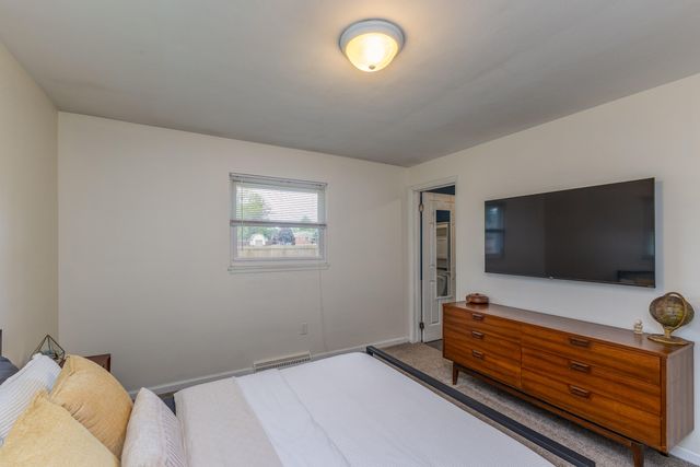 307 N Walnut Street 307 N Walnut Street, Englewood, OH 45322