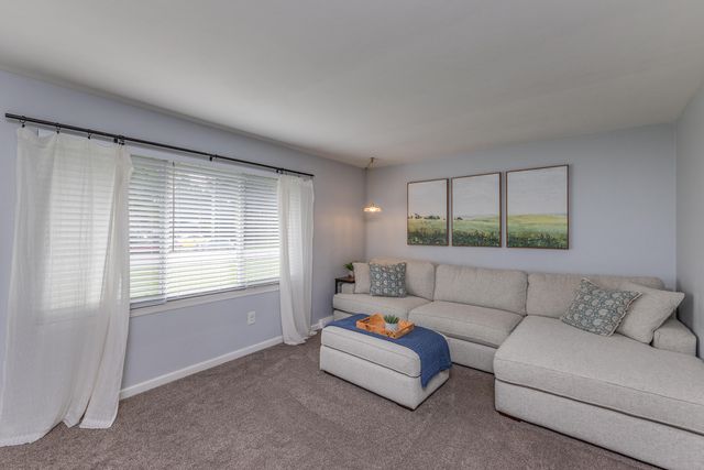 307 N Walnut Street 307 N Walnut Street, Englewood, OH 45322