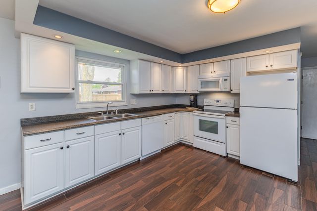 307 N Walnut Street 307 N Walnut Street, Englewood, OH 45322