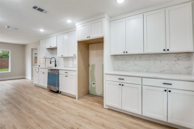 6016 Jacqueline Road, Fort Worth, TX 76112