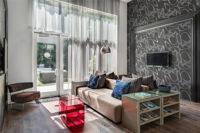 2700 Brazos Street 4324, Houston, TX 77006