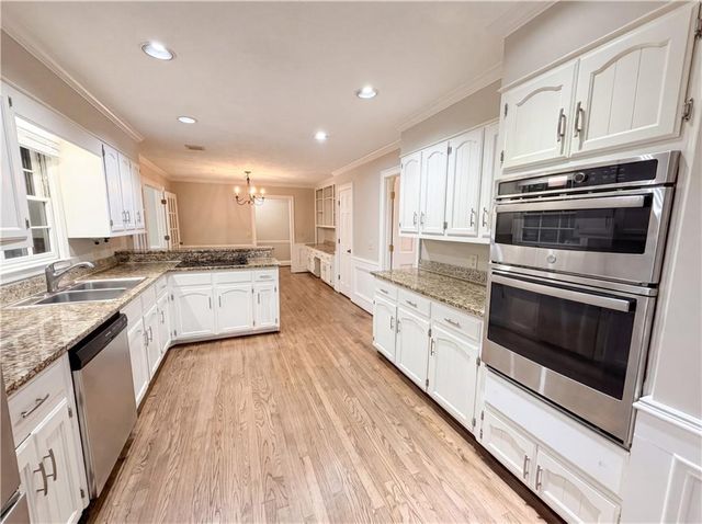 2360 Kimbrough Court, Atlanta, GA 30350
