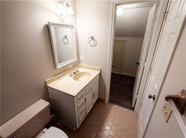 2360 Kimbrough Court, Atlanta, GA 30350