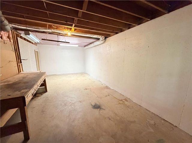 2360 Kimbrough Court, Atlanta, GA 30350