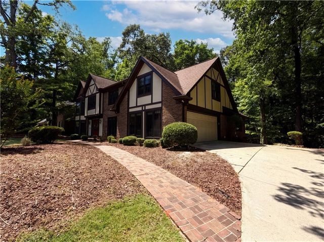 2360 Kimbrough Court, Atlanta, GA 30350