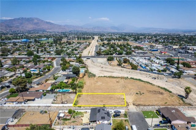 25604 Walker, San Bernardino, CA 92346