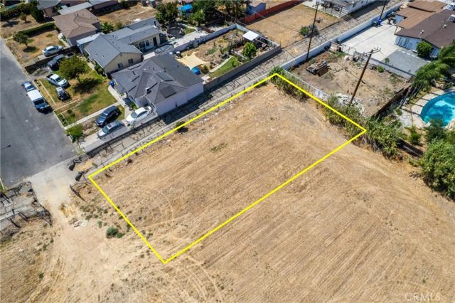 25604 Walker, San Bernardino, CA 92346