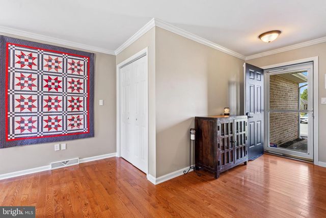 1825 W HIGHLAND CT, Greencastle, PA 17225