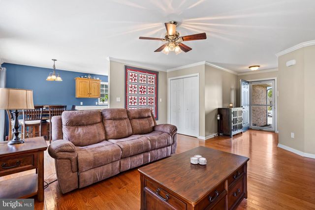 1825 W HIGHLAND CT, Greencastle, PA 17225
