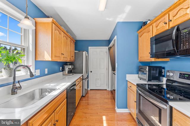 1825 W HIGHLAND CT, Greencastle, PA 17225