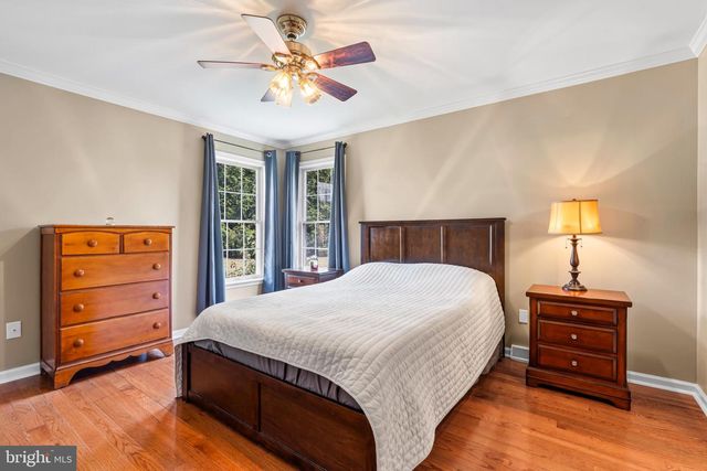 1825 W HIGHLAND CT, Greencastle, PA 17225