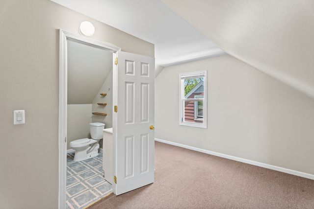 4610 W 97th Place, Oak Lawn, IL 60453