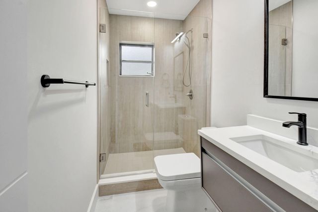 4724 Greentree Circle B, Boynton Beach, FL 33436