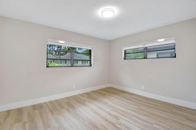 4724 Greentree Circle B, Boynton Beach, FL 33436