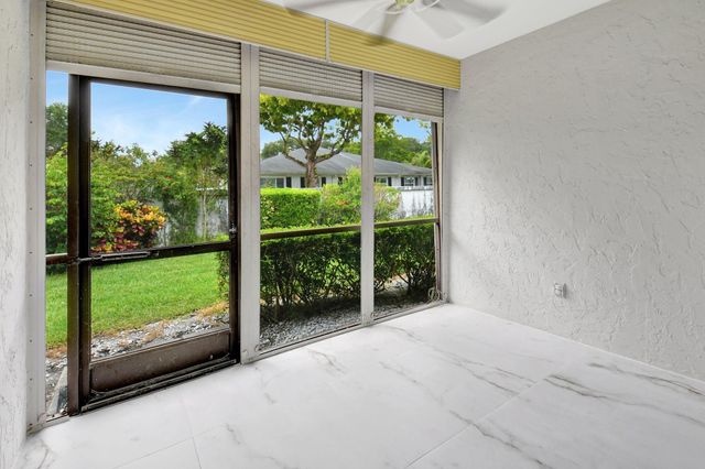 4724 Greentree Circle B, Boynton Beach, FL 33436