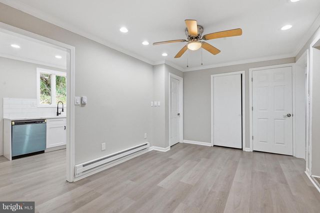 808 MAPLE LN, Aston, PA 19014