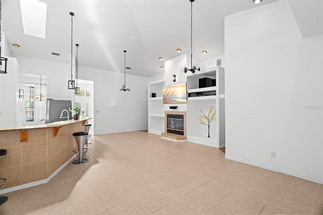 6702 JOSIE DRIVE, Seffner, FL 33584