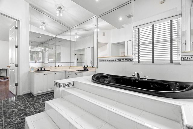 6702 JOSIE DRIVE, Seffner, FL 33584