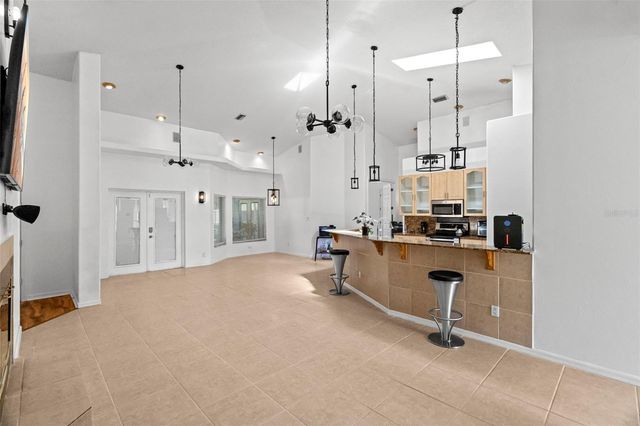 6702 JOSIE DRIVE, Seffner, FL 33584