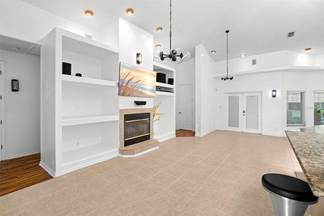 6702 JOSIE DRIVE, Seffner, FL 33584