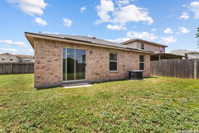 9719 Crescent Moon, San Antonio, TX 78245