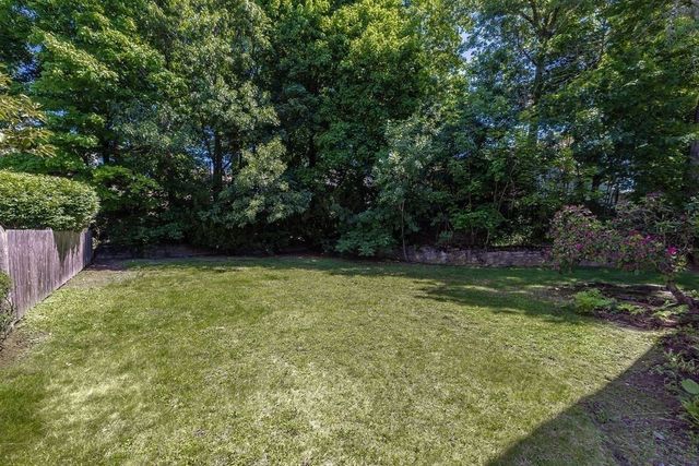 41 Sunset Hill Rd, Boston, MA 02132