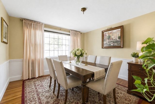 41 Sunset Hill Rd, Boston, MA 02132