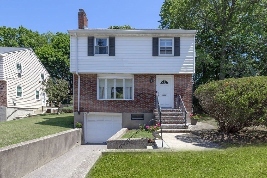 41 Sunset Hill Rd, Boston, MA 02132
