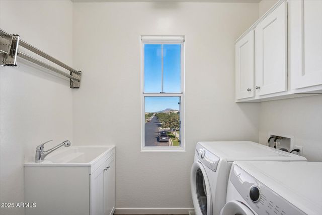 10439 E NARANJA Avenue, Mesa, AZ 85209