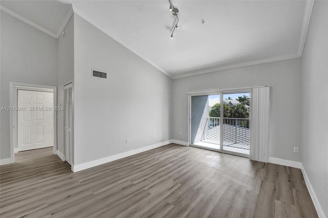 631 SW 111th Lane 306, Pembroke Pines, FL 33025