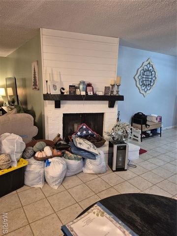 151 Hunters Ridge, St Charles, MO 63301