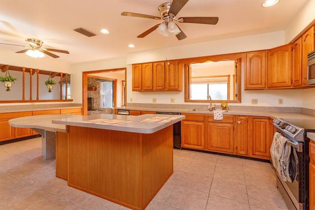 583 WINONA DRIVE, Geneva, FL 32732