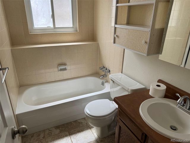 4852 S Pagosa Way, Aurora, CO 80015
