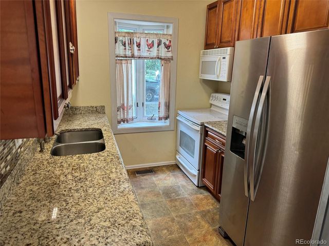 4852 S Pagosa Way, Aurora, CO 80015