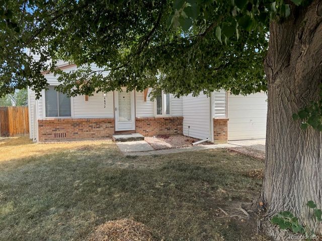 4852 S Pagosa Way, Aurora, CO 80015