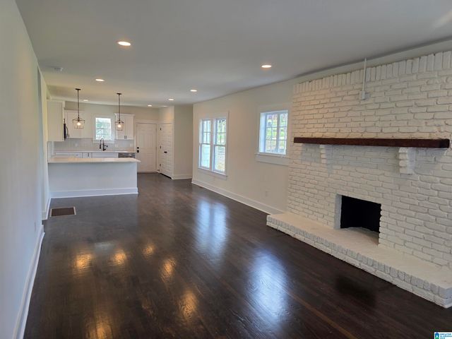 944 4TH STREET W, Birmingham, AL 35204