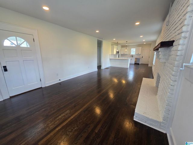 944 4TH STREET W, Birmingham, AL 35204