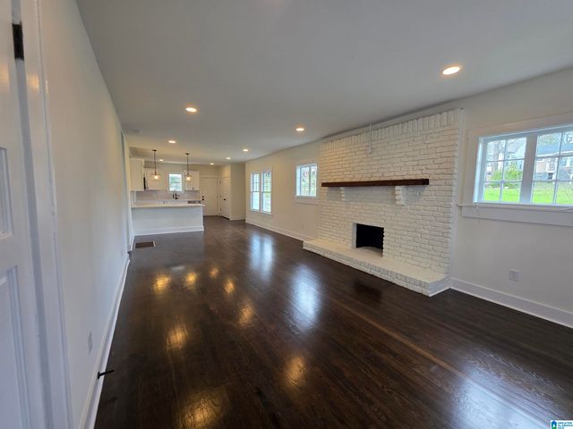 944 4TH STREET W, Birmingham, AL 35204