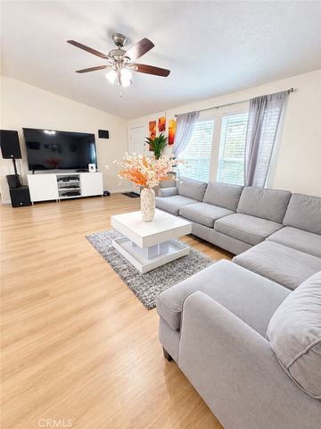 4080 W 1st 105, Santa Ana, CA 92703