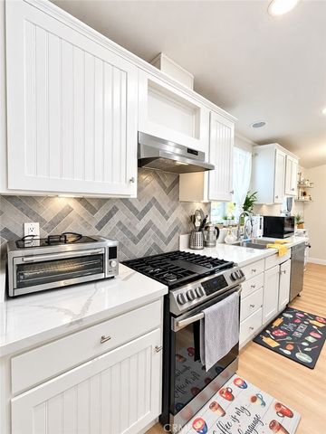 4080 W 1st 105, Santa Ana, CA 92703