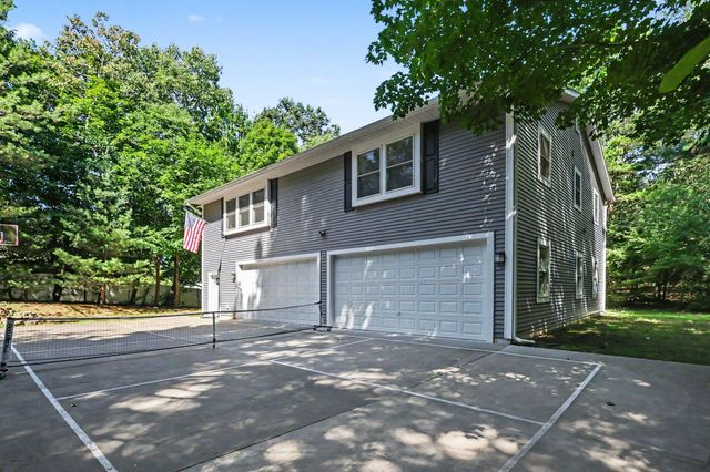 17477 Serenity Court, Grand Haven Twp, MI 49417