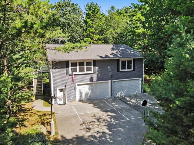 17477 Serenity Court, Grand Haven Twp, MI 49417