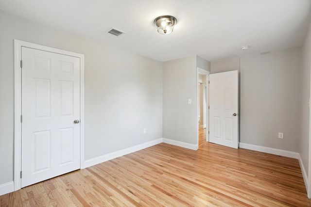 49 Jamaica St, Boston, MA 02130