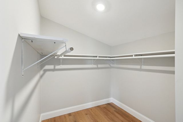 49 Jamaica St, Boston, MA 02130