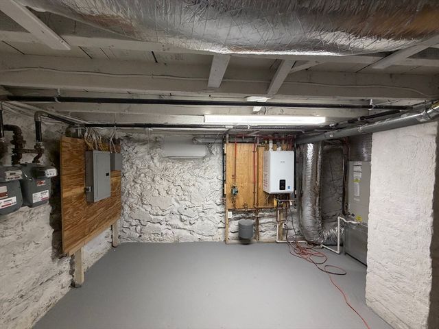 49 Jamaica St, Boston, MA 02130