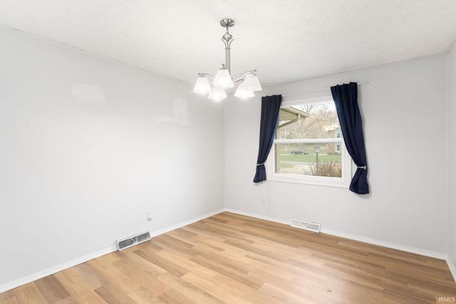 17644 Woodthrush Lane, South Bend, IN 46635