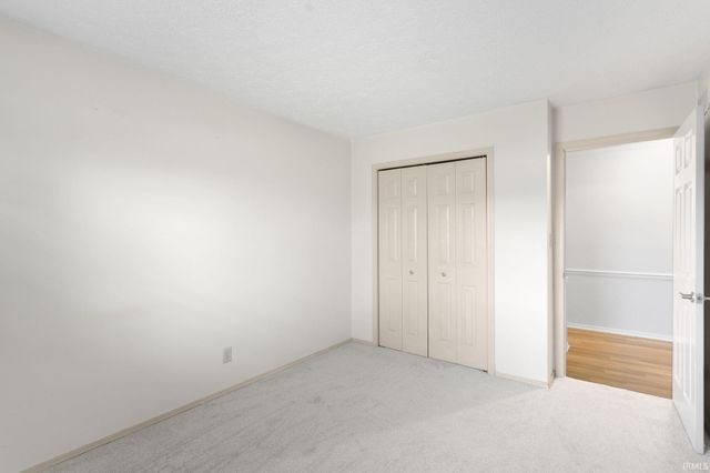 17644 Woodthrush Lane, South Bend, IN 46635