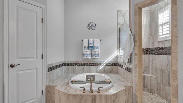 7017 HIGHLANDS CREEK AVENUE, Lakeland, FL 33813