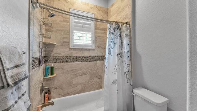 7017 HIGHLANDS CREEK AVENUE, Lakeland, FL 33813